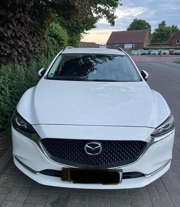 Weiß Gebraucht 2020 Mazda 6 Kombi | 17.850 € (Guter Preis) - Bild 1/1