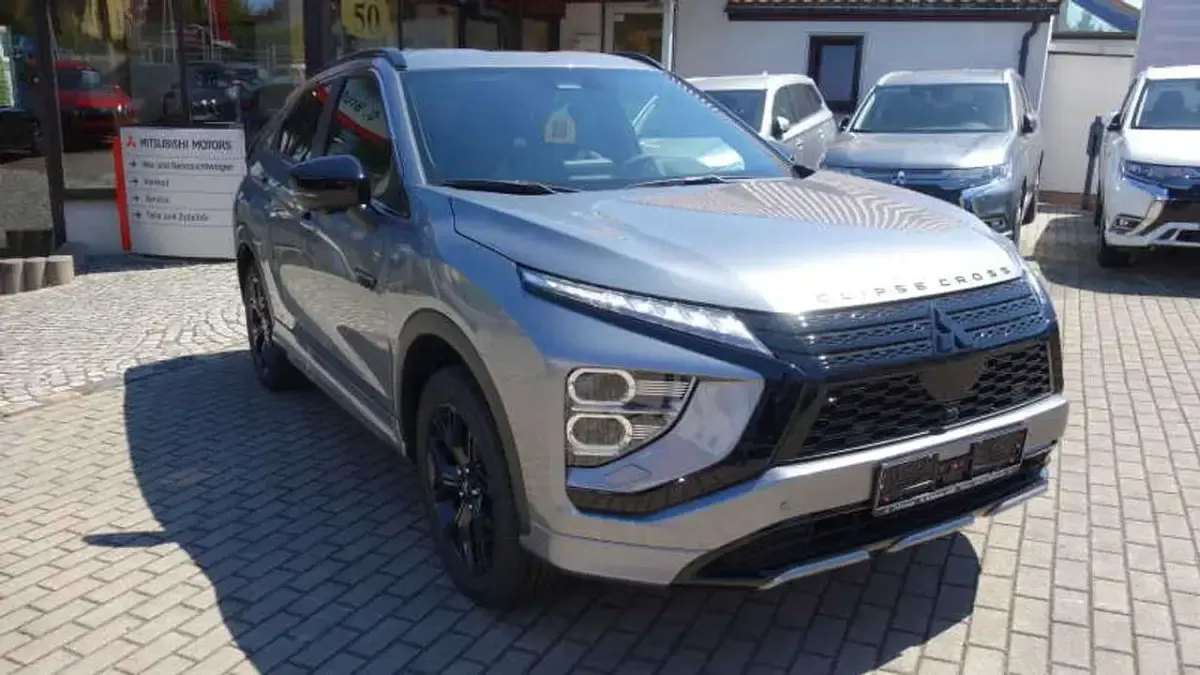 Gebraucht Mitsubishi Eclipse Cross Select 188 PS (138 kW) 2022 Grau SUV