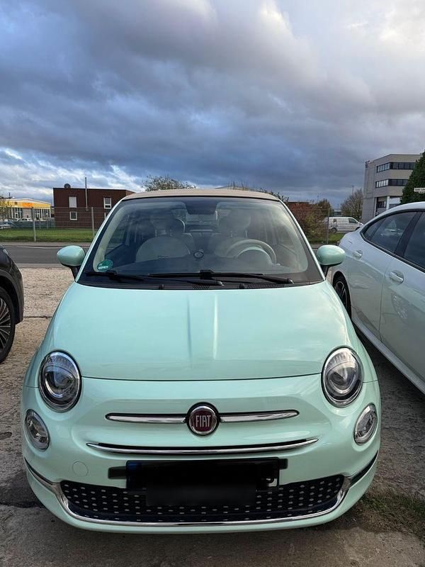 Grün Gebraucht 2020 Fiat 500C Launch Edition Cabrio | 11.999 € (Guter Preis) - Bild 1/4
