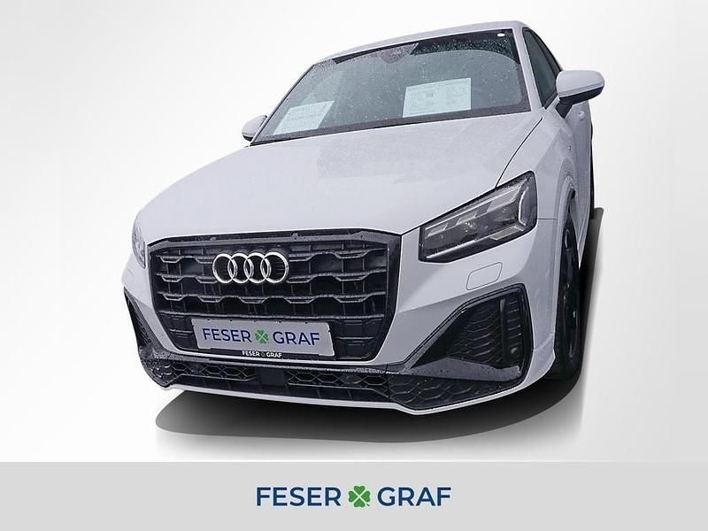 Gletscherweiß Gebraucht 2020 Audi Q2 Ambiente SUV | 22.890 € (Etwas zu teuer) - Bild 1/4