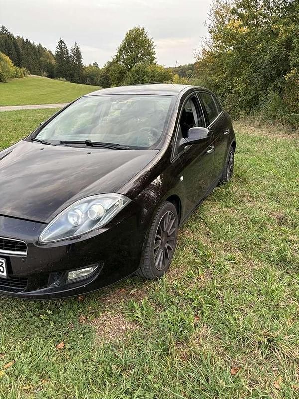 Gebraucht Fiat Bravo Active 105 PS (77 kW) 2012 Kleinwagen