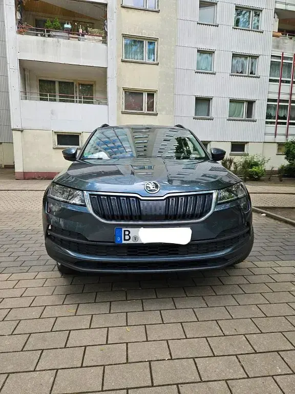 Gebraucht Skoda Karoq Style 116 PS (85 kW) 2019 Grau SUV