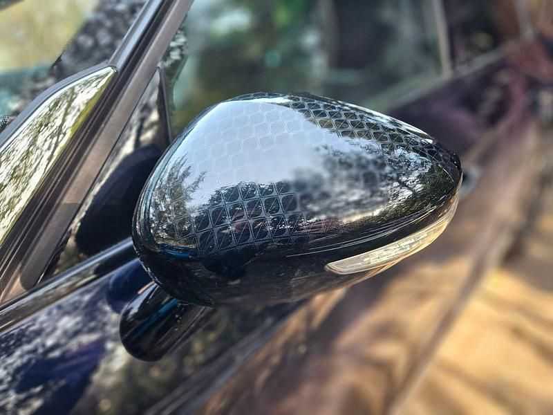 Gebraucht DS Automobiles DS5 60TH Anniversary Edition 179 PS (131 kW) 2015 Violett Kleinwagen