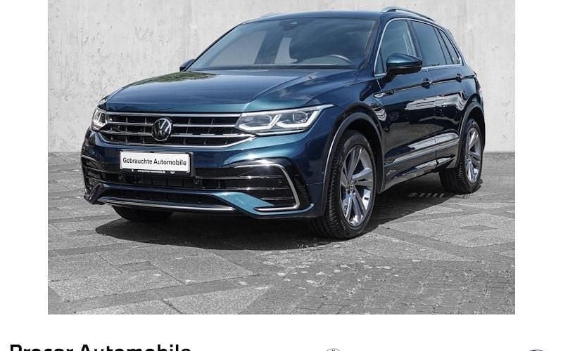 Blau Gebraucht 2023 VW Tiguan R-line SUV | 37.680 € (Guter Preis) - Bild 1/4