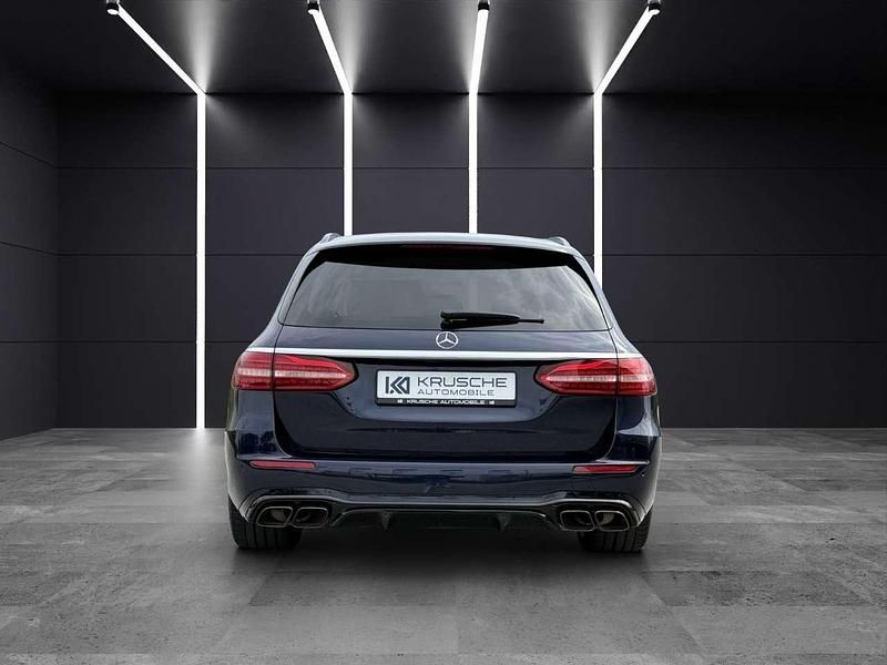 Gebraucht Mercedes E63S AMG AMG 612 PS (450 kW) 2021 Cavansitblau  metalliclack Kombi