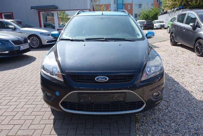 Usata Ford Focus Style 101 CV (74 kW) 2009 Blu Berlina