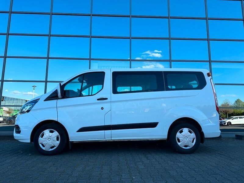 Gebraucht Ford Transit Tourneo Trend 105 PS (77 kW) 2019 Weiß Van / Kleinbus