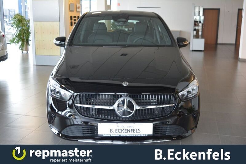 Gebraucht Mercedes B200 Progressive 163 PS (119 kW) 2024 Nachtschwarz  unilack Kleinwagen