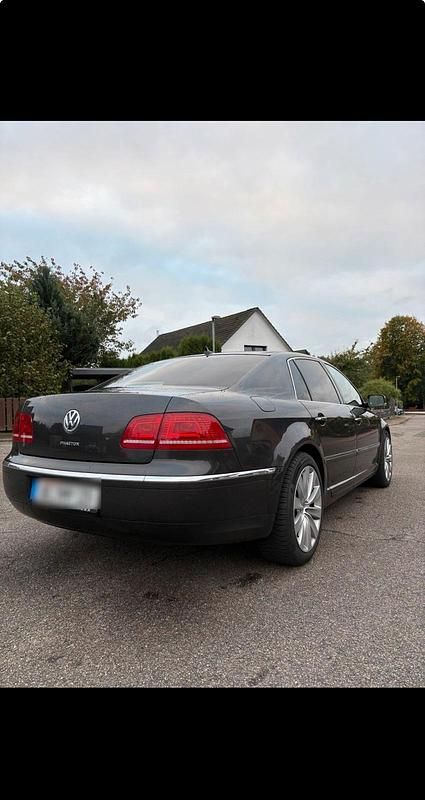 Second-hand VW Phaeton 245 CP (180 kW) 2012 Berlinǎ