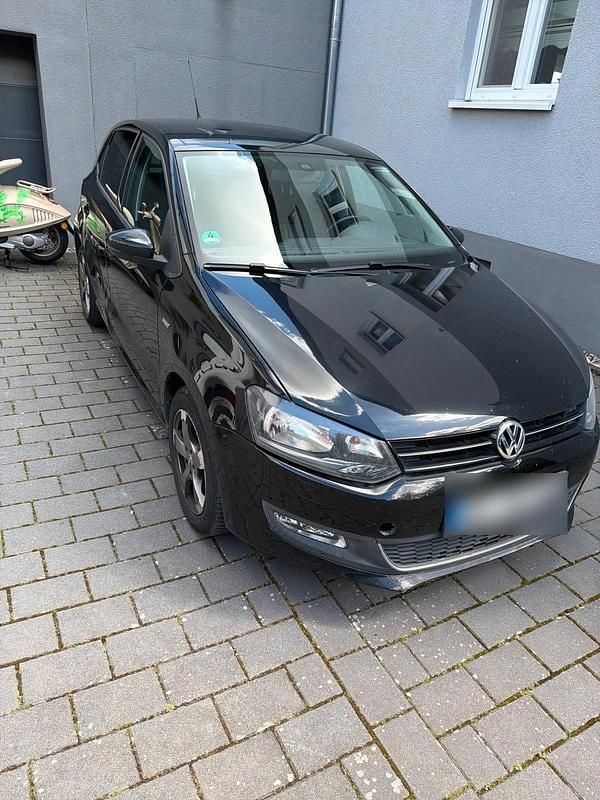 Gebraucht VW Polo 90 PS (66 kW) 2012 Schwarz Kleinwagen