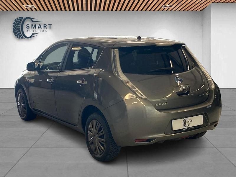Gebraucht Nissan Leaf Basis 80 kW (109 PS) 2014 Kleinwagen