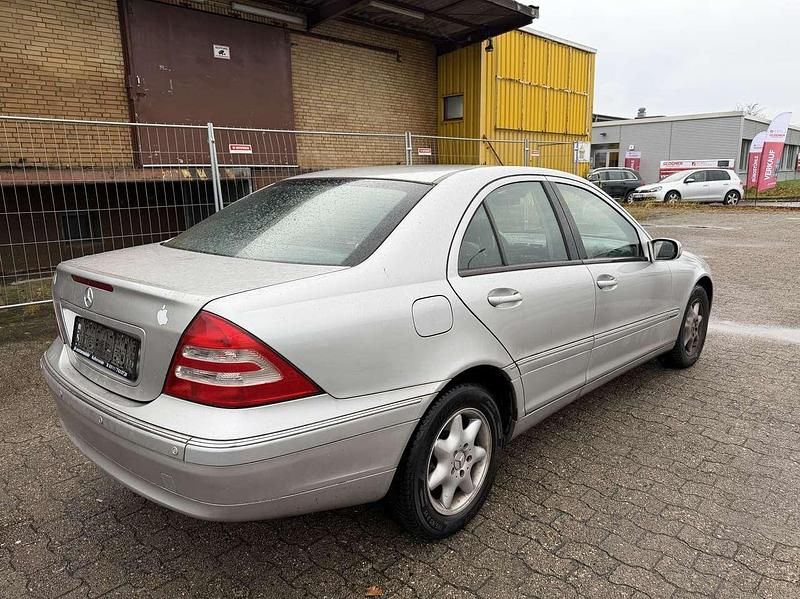 Gebraucht Mercedes C200 Elegance 163 PS (119 kW) 2001 Limousine
