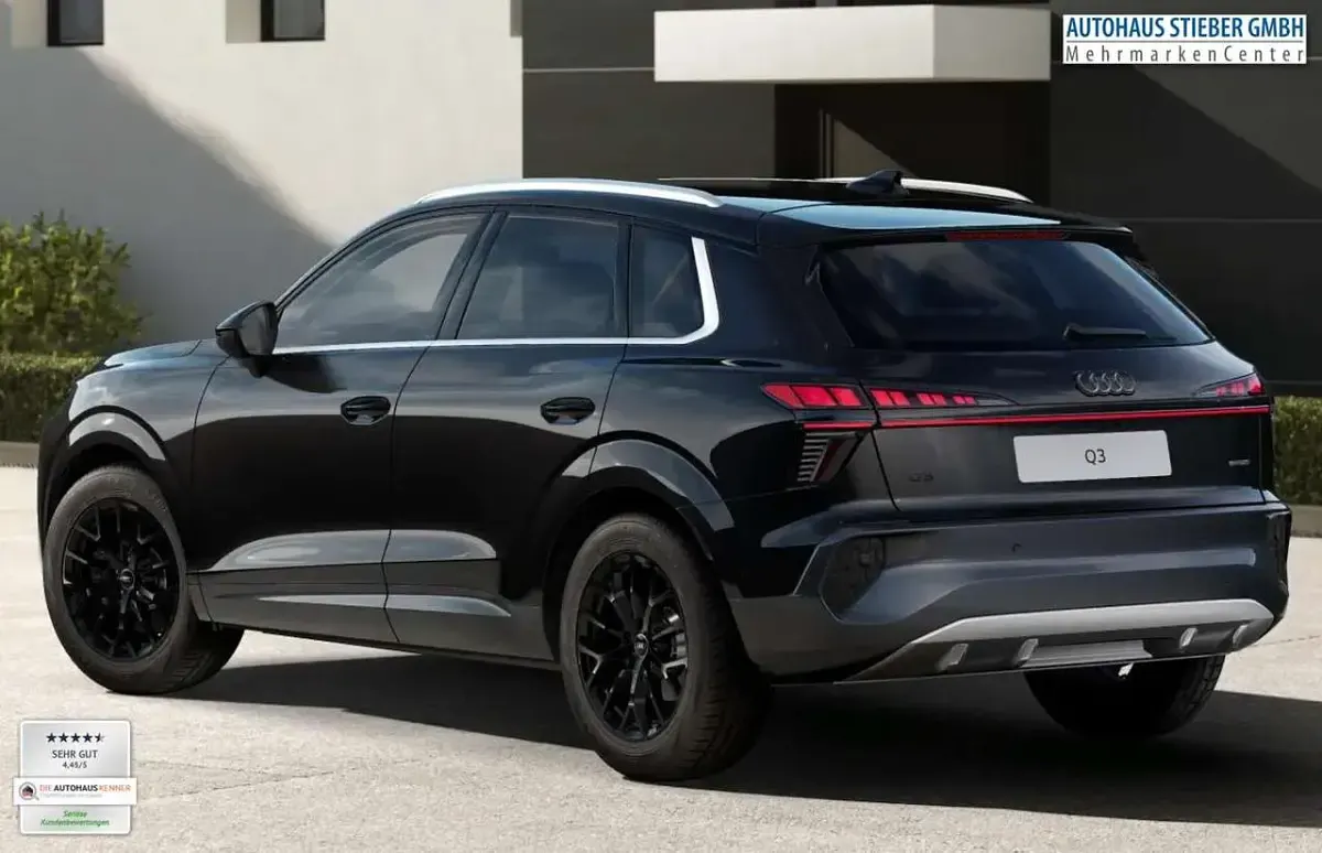 Neu Audi Q3 Ambiente 204 PS (150 kW) 2026 Mythosschwarz metallic SUV