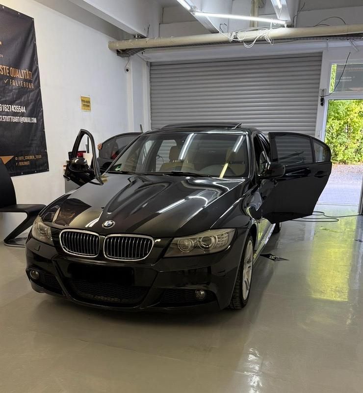 Schwarz Gebraucht 2011 BMW 325 M Sport Limousine | 12.999 € (Fairer Preis) - Bild 1/4