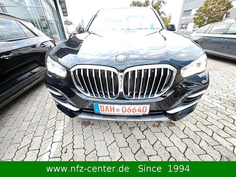 Gebraucht BMW X5 xLine 394 PS (289 kW) 2022 Schwarz ii/bonnet fluid black SUV