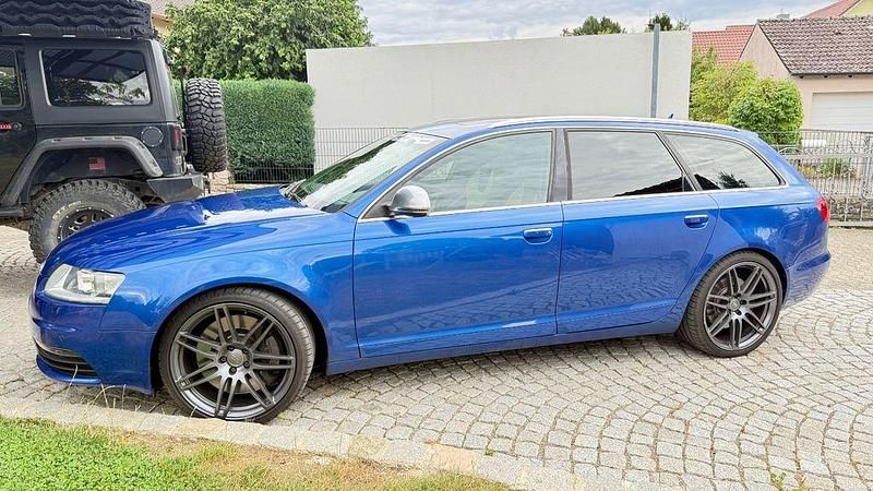 Gebraucht Audi S6 Ambiente 435 PS (319 kW) 2010 Blau Kombi