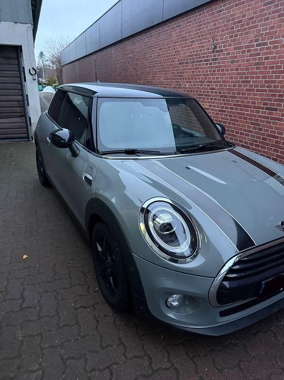 Gebraucht Mini Cooper 185 PS (136 kW) 2019 Grau Kleinwagen