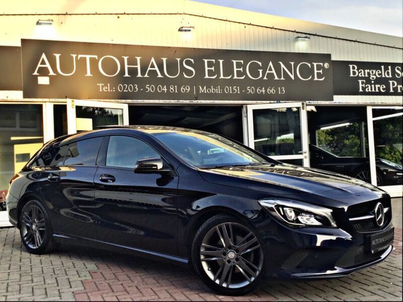 Blau Gebraucht 2016 Mercedes CLA200 Shooting Brake Kombi | 19.990 € (Superpreis) - Bild 1/4