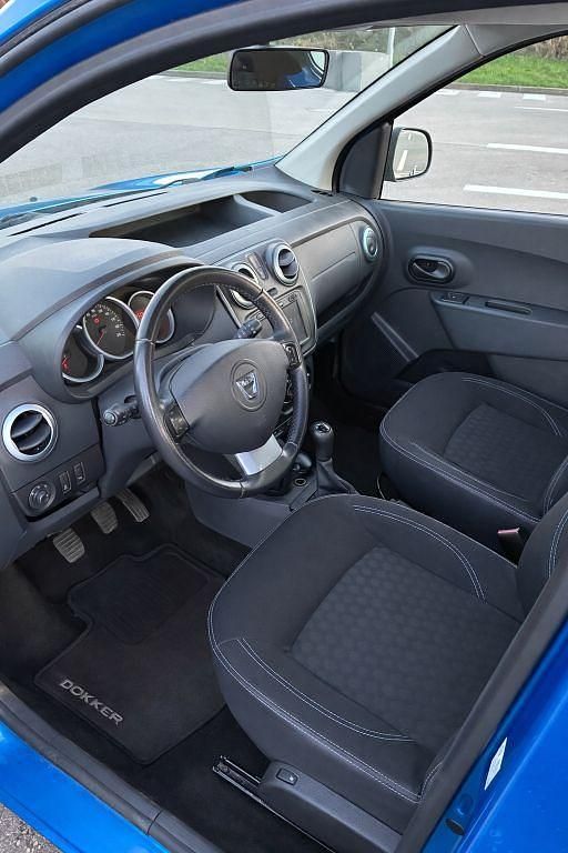 Gebraucht Dacia Dokker Stepway 116 PS (85 kW) 2015 Blau Van / Kleinbus