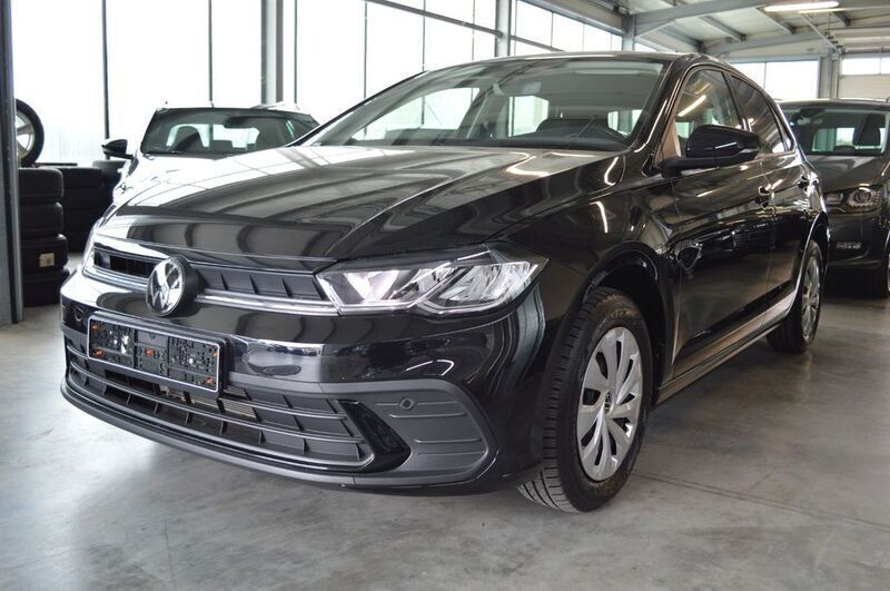 Schwarz Gebraucht 2024 VW Polo R Limousine | 19.990 € (Guter Preis) - Bild 1/4