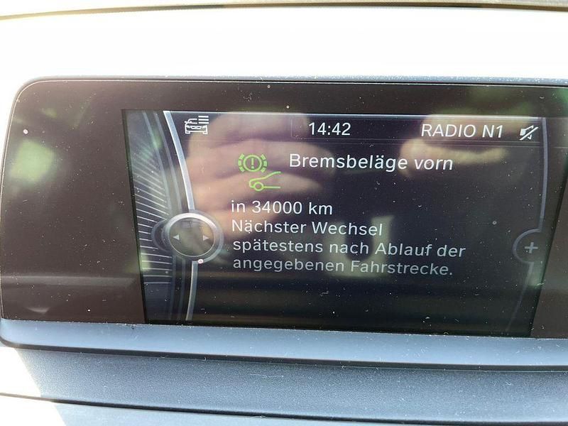 Gebraucht BMW 116 Efficient Dynamics 116 PS (85 kW) 2013 Schwarz Kleinwagen