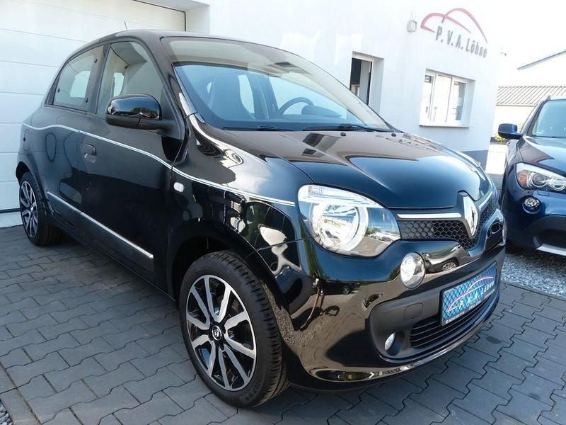 Sternenschwarz Gebraucht 2016 Renault Twingo Luxe Kleinwagen | 5.950 € (Fairer Preis) - Bild 1/4