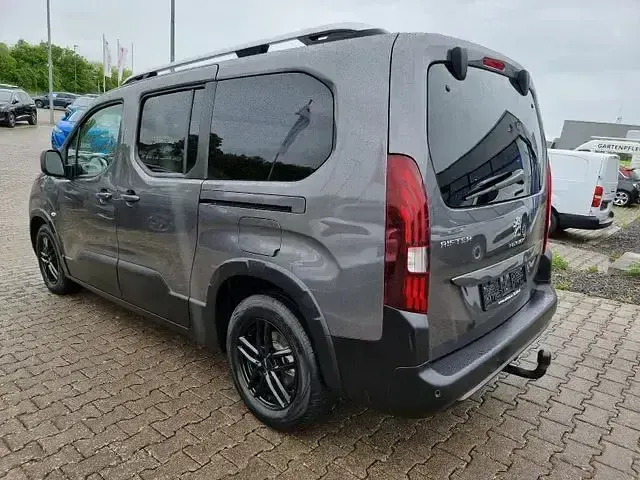 Gebraucht Peugeot Rifter Active 131 PS (96 kW) 2020 Grau Van / Kleinbus