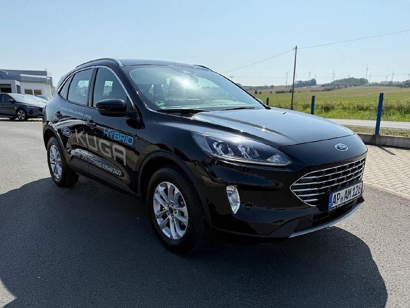 Gebraucht Ford Kuga Titanium 152 PS (111 kW) 2024 Schwarz SUV
