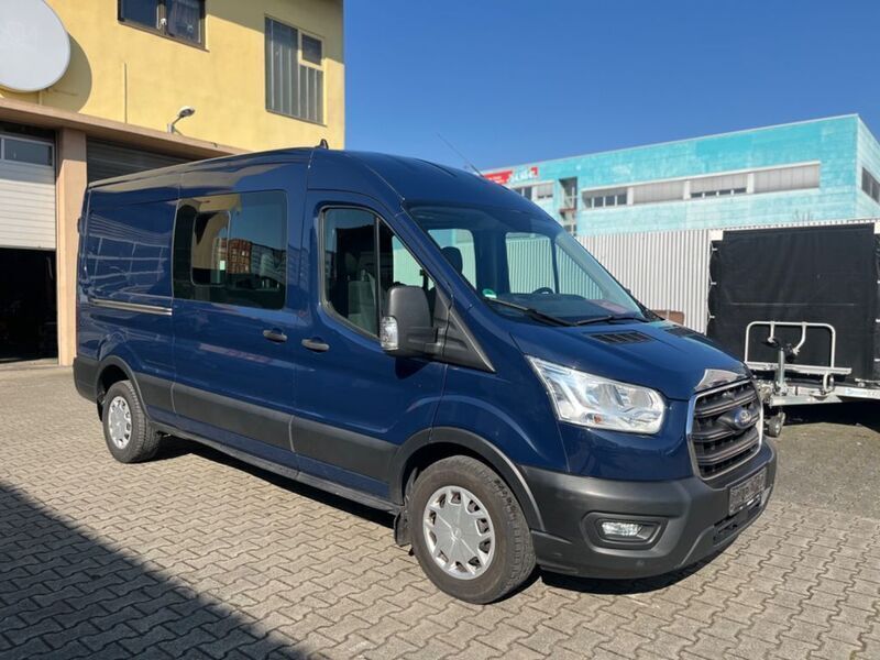 Gebraucht Ford Transit Trend 185 PS (136 kW) 2020 Blau Van / Kleinbus