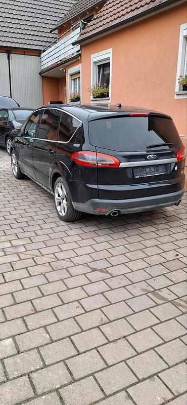 Gebraucht 2010 Ford S-MAX S Van / Kleinbus | 3.950 € (Superpreis) - Bild 1/4