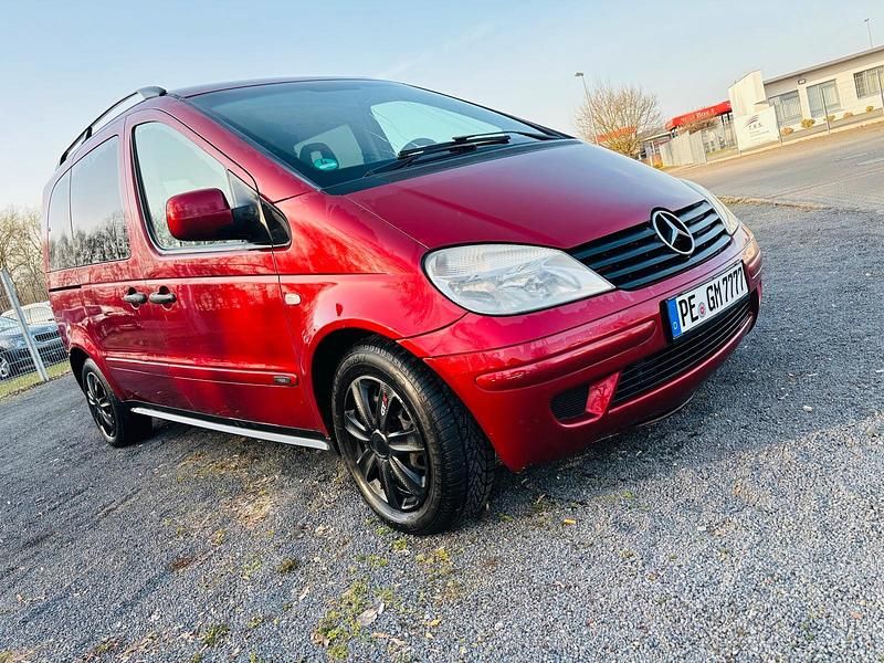 Gebraucht Mercedes Vaneo 91 PS (66 kW) 2004 Rot Van / Kleinbus