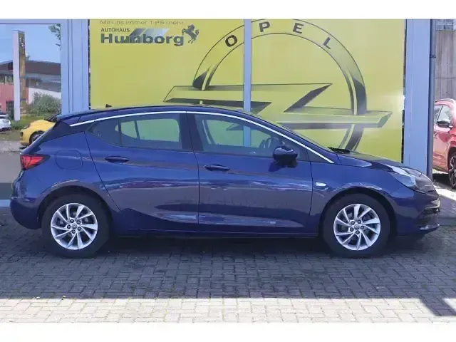 Gebraucht Opel Astra Elegance 131 PS (96 kW) 2020 Blau Limousine