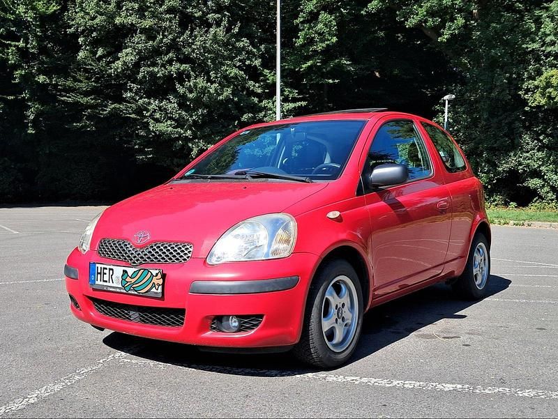 Gebraucht Toyota Yaris 65 PS (47 kW) 2005 Rot Kleinwagen