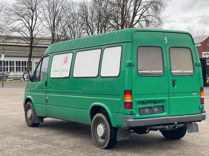 Gebraucht Ford Transit 98 PS (72 kW) 1994 Grün Van / Kleinbus