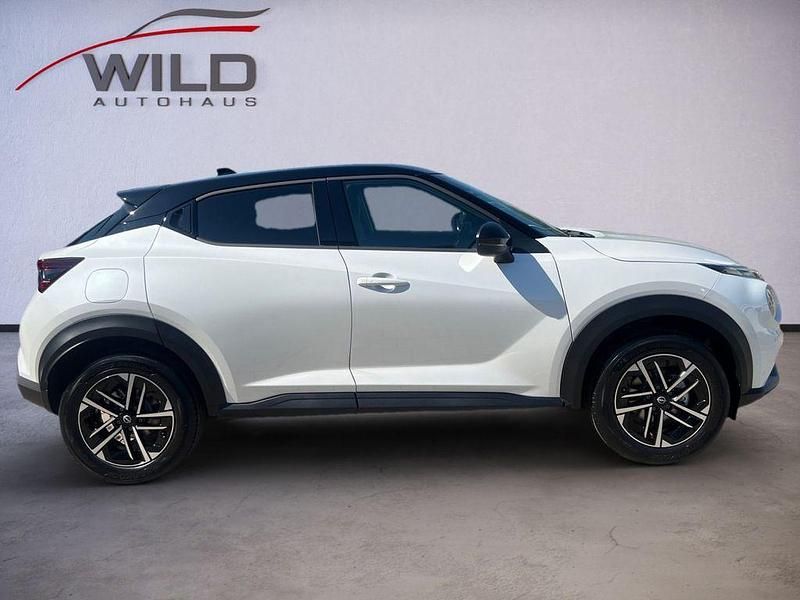 Neu Nissan Juke N-Connecta 114 PS (83 kW) 2025 Schwarz SUV
