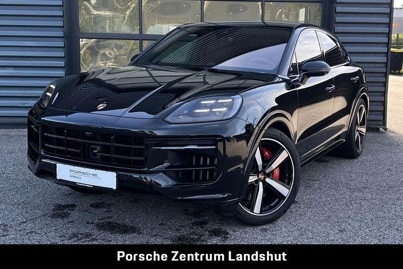 Schwarz Gebraucht 2024 Porsche Cayenne Coupe GTS Coupé | 136.790 € (Teuer) - Bild 1/4