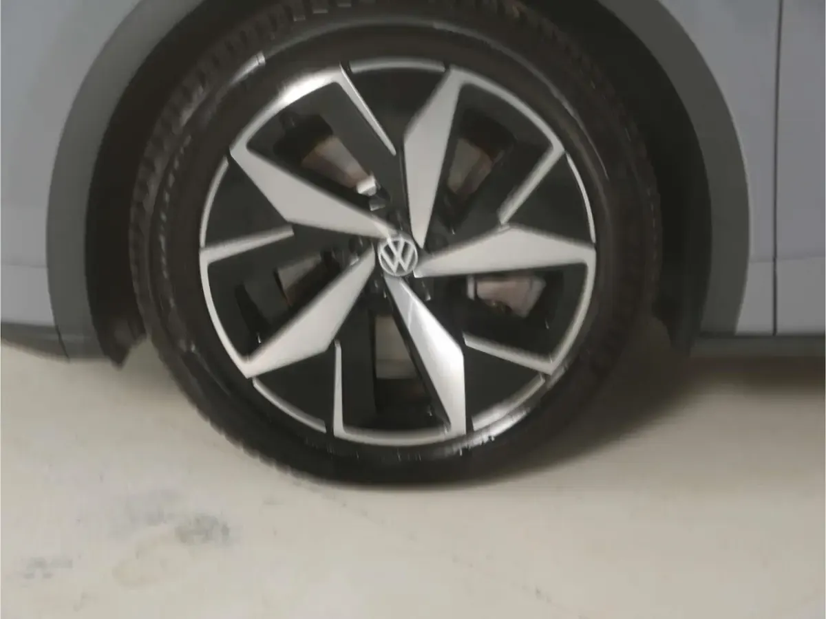 Gebraucht VW ID.4 GTX 250 kW (340 PS) 2025 Grau SUV