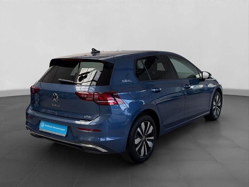 Gebraucht VW Golf VIII Goal 150 PS (110 kW) 2025 Blau Limousine