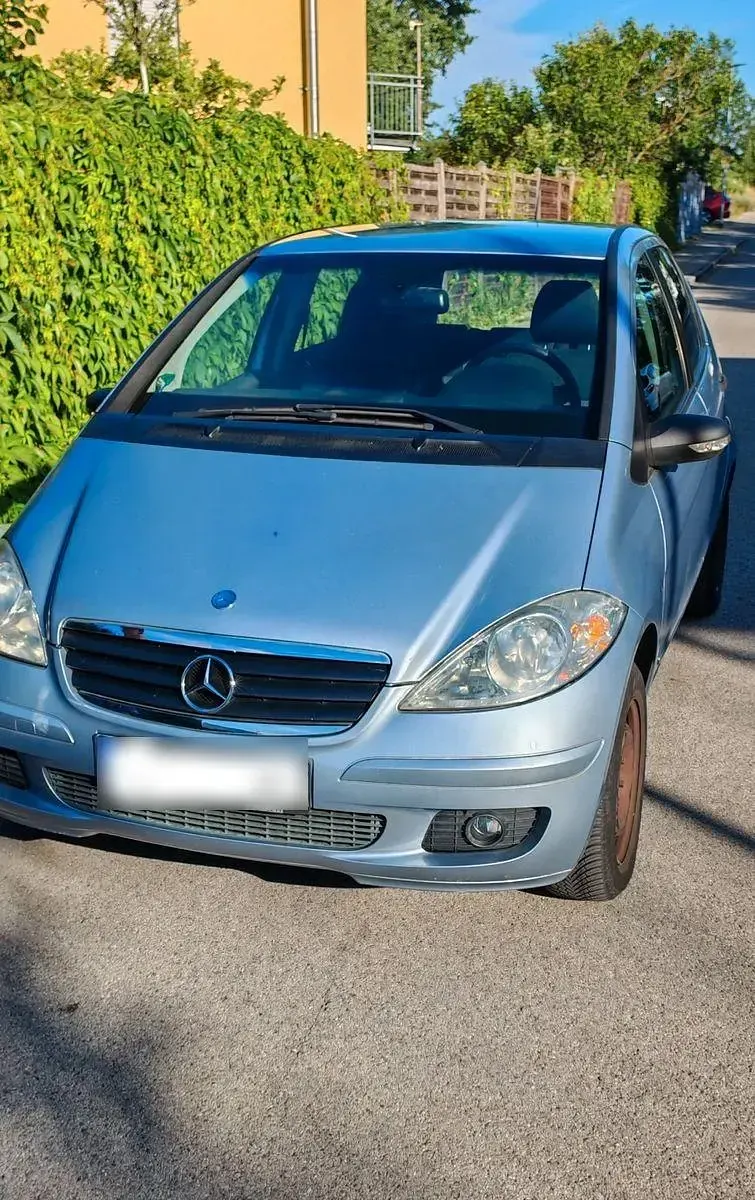 Gebraucht Mercedes A150 Classic 95 PS (69 kW) 2007 Silber Van / Kleinbus