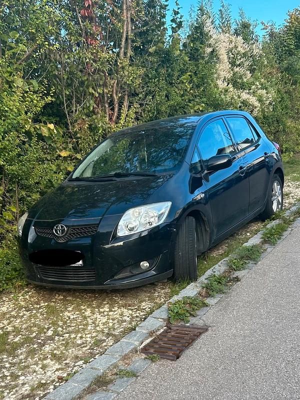 Schwarz Gebraucht 2008 Toyota Auris Kleinwagen | 4.500 € - Bild 1/4
