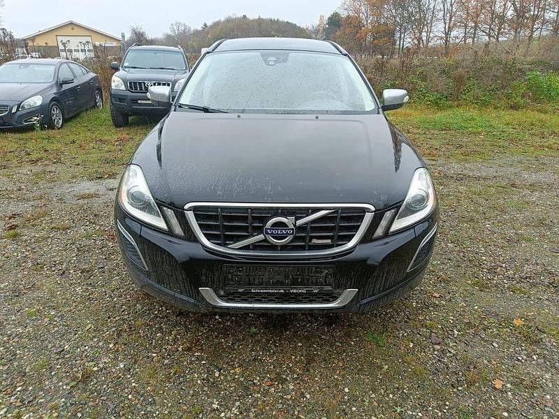 Schwarz Gebraucht 2012 Volvo XC60 R-Design SUV | 6.500 € (Guter Preis) - Bild 1/4