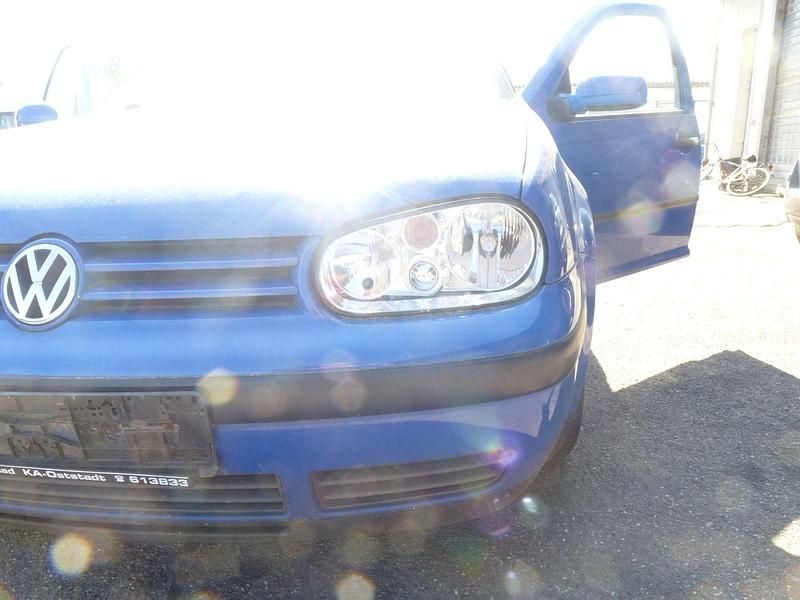Gebraucht VW Golf IV Edition 75 PS (55 kW) 2001 Blau Kombi
