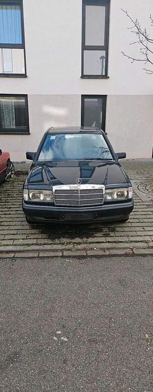 Schwarz Gebraucht 1992 Mercedes 190 Limousine | 4.500 € - Bild 1/4