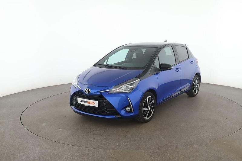 Blau Gebraucht 2019 Toyota Yaris Style Limousine | 13.530 € (Guter Preis) - Bild 1/3