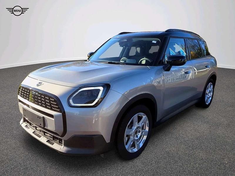 Grau Gebraucht 2024 Mini Countryman Classic SUV | 36.301 € (Teuer) - Bild 1/4