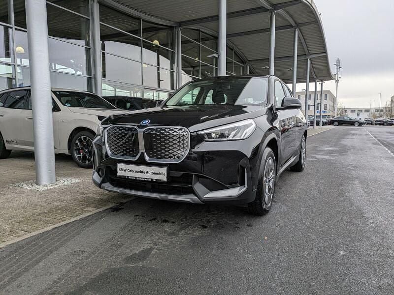 Gebraucht BMW iX1 Performance 230 kW (313 PS) 2023 Schwarz SUV