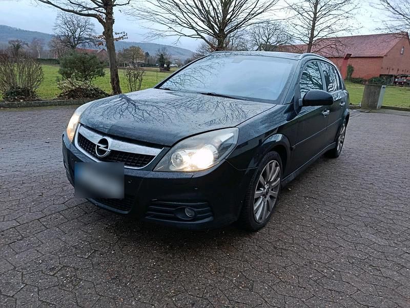 Schwarz Gebraucht 2007 Opel Signum Kleinwagen | 950 € - Bild 1/4