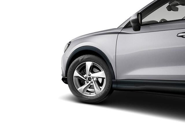 Gebraucht Audi Q3 Ambiente 150 PS (110 kW) 2026 Florettsilber metallic SUV