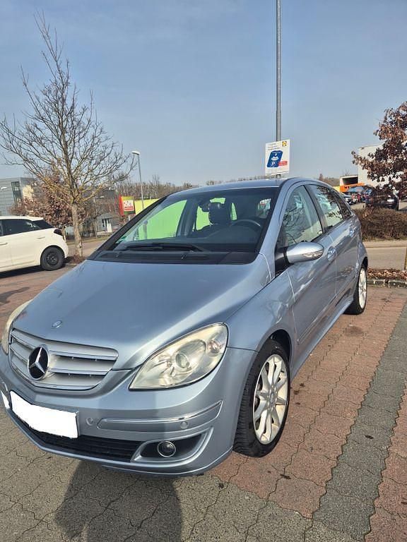 Gebraucht Mercedes B200 136 PS (100 kW) 2007 Blau Van / Kleinbus