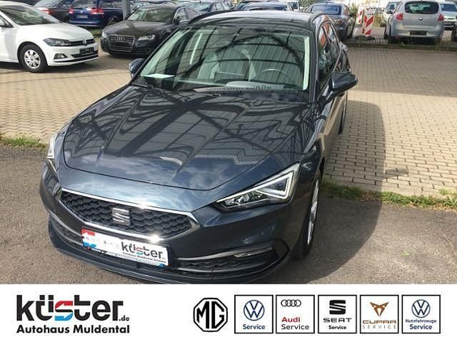 Grau Gebraucht 2022 Seat Leon ST Style Kombi | 25.370 € (Teuer) - Bild 1/4